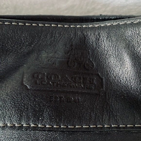 Coach - EUC Zoe Black Leather Hobo Shoulder Bag - Magenta interior ‘09 - F12669 - Picture 8 of 9